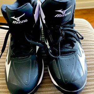 Almost new football cleats